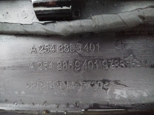 bontott MERCEDES-BENZ GLC Hátsó Lökhárító (Üresen)