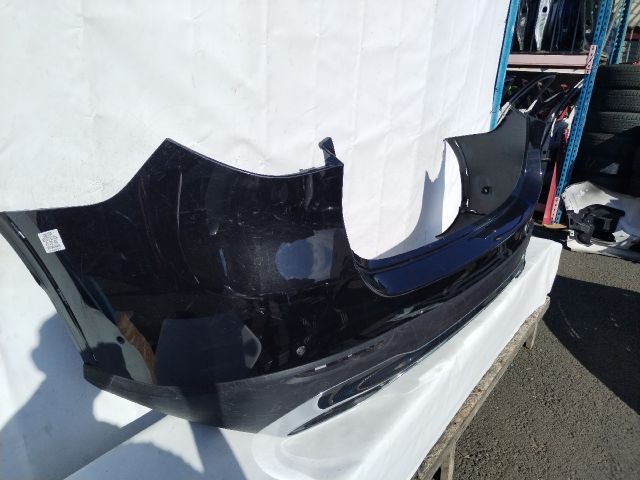 bontott MERCEDES-BENZ GLC Hátsó Lökhárító (Üresen)