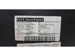 bontott MERCEDES-BENZ GLC Jobb első Ajtó Kárpit