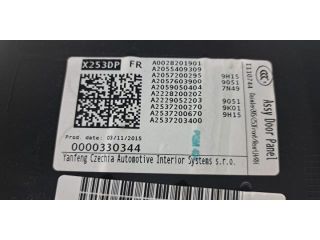 bontott MERCEDES-BENZ GLC Jobb első Ajtó Kárpit