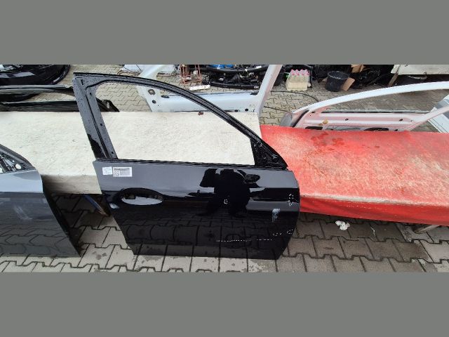 bontott MERCEDES-BENZ GLC Jobb első Ajtó (Üres lemez)