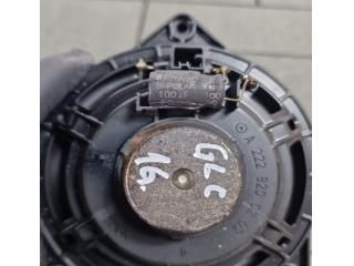 bontott MERCEDES-BENZ GLC Jobb első Hangszóró