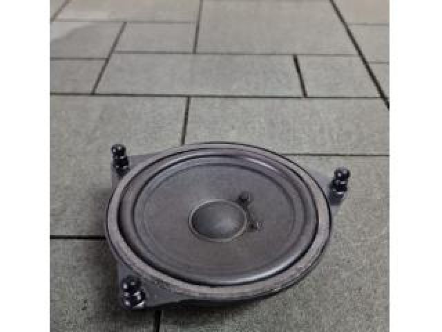 bontott MERCEDES-BENZ GLC Jobb első Hangszóró