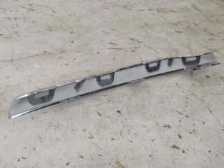 bontott MERCEDES-BENZ GLC Jobb első Lökhárító Díszléc