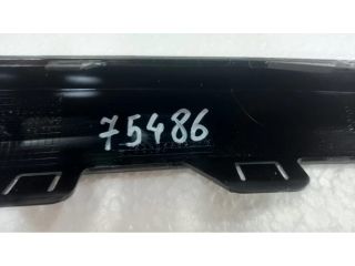 bontott MERCEDES-BENZ GLC Jobb első Lökhárító Díszléc