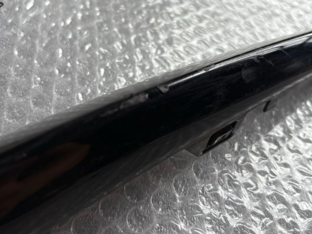 bontott MERCEDES-BENZ GLC Jobb első Lökhárító Díszléc