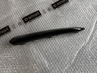 bontott MERCEDES-BENZ GLC Jobb első Lökhárító Díszléc