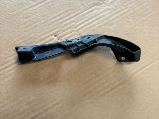 bontott MERCEDES-BENZ GLC Jobb első Lökhárító Tartó (Műanyag)