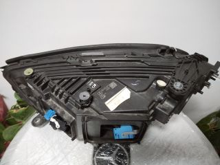 bontott MERCEDES-BENZ GLC Jobb Fényszóró