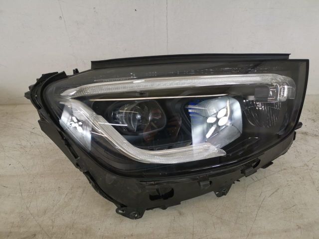 bontott MERCEDES-BENZ GLC Jobb Fényszóró