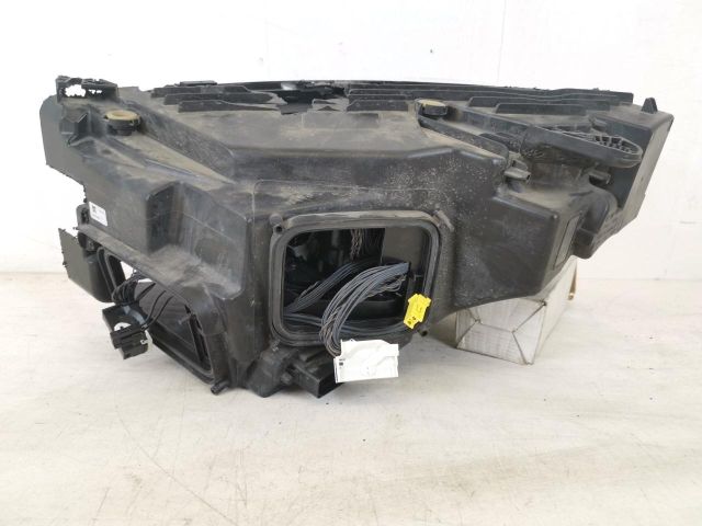 bontott MERCEDES-BENZ GLC Jobb Fényszóró