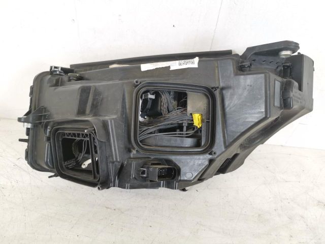 bontott MERCEDES-BENZ GLC Jobb Fényszóró