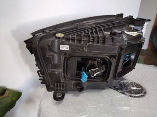 bontott MERCEDES-BENZ GLC Jobb Fényszóró