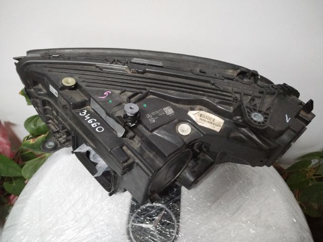 bontott MERCEDES-BENZ GLC Jobb Fényszóró