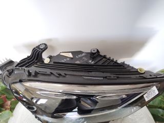 bontott MERCEDES-BENZ GLC Jobb Fényszóró