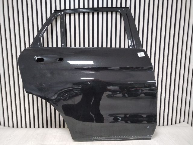 bontott MERCEDES-BENZ GLC Jobb hátsó Ajtó (Üres lemez)