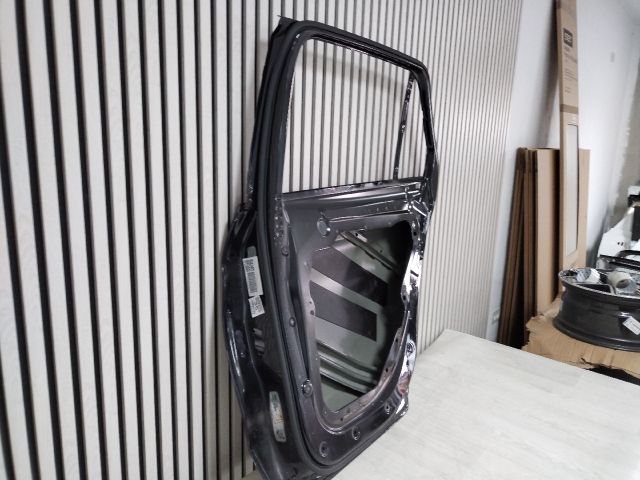 bontott MERCEDES-BENZ GLC Jobb hátsó Ajtó (Üres lemez)