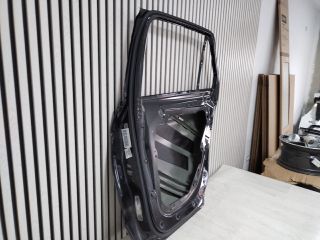 bontott MERCEDES-BENZ GLC Jobb hátsó Ajtó (Üres lemez)