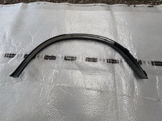 bontott MERCEDES-BENZ GLC Jobb hátsó Sárvédő Díszléc