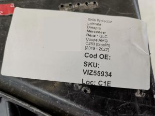 bontott MERCEDES-BENZ GLC Jobb Ködlámpa Rács