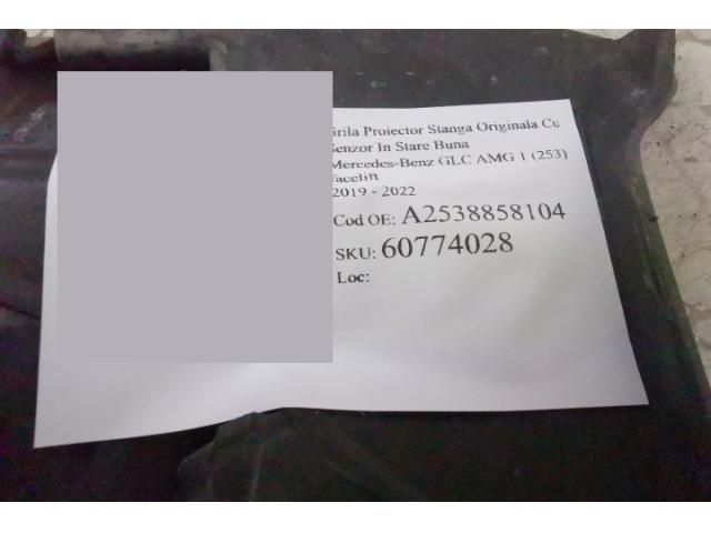 bontott MERCEDES-BENZ GLC Jobb Ködlámpa Rács