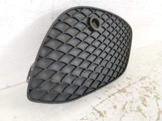 bontott MERCEDES-BENZ GLC Jobb Ködlámpa Rács