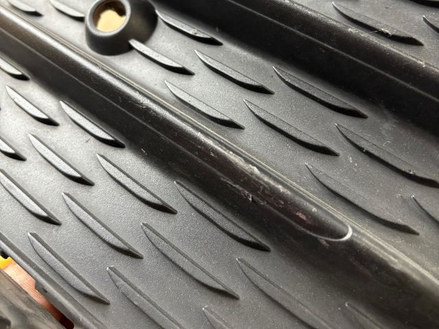 bontott MERCEDES-BENZ GLC Jobb Ködlámpa Rács