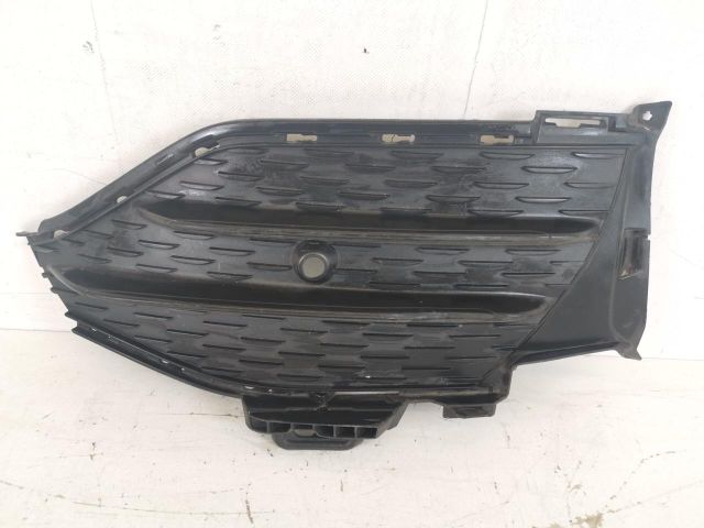 bontott MERCEDES-BENZ GLC Jobb Ködlámpa Rács