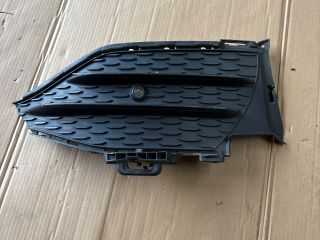 bontott MERCEDES-BENZ GLC Jobb Ködlámpa Rács