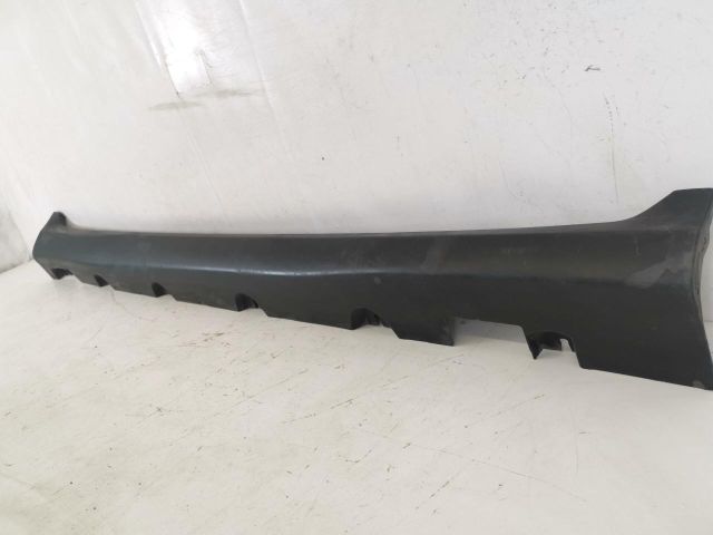 bontott MERCEDES-BENZ GLC Jobb Küszöb