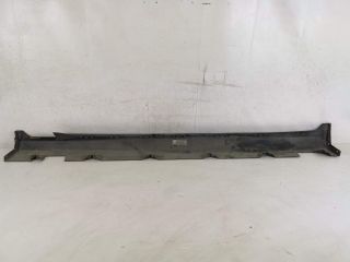 bontott MERCEDES-BENZ GLC Jobb Küszöb