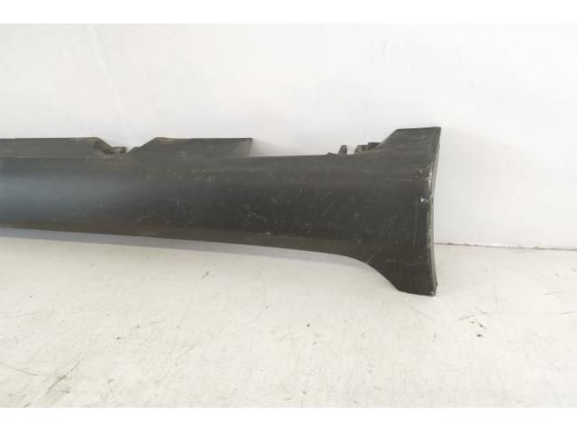 bontott MERCEDES-BENZ GLC Jobb Küszöb