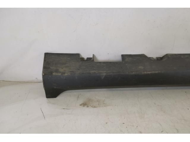 bontott MERCEDES-BENZ GLC Jobb Küszöb