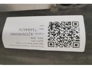 bontott MERCEDES-BENZ GLC Jobb Küszöb