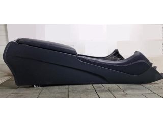 bontott MERCEDES-BENZ GLC Könyöklő