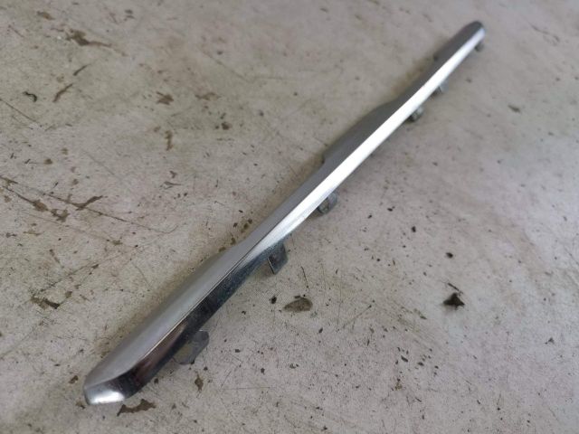 bontott MERCEDES-BENZ GLC Középső Műszerfal Díszléc