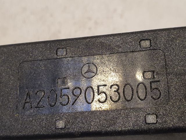 bontott MERCEDES-BENZ GLC Kulcs Nélküli Nyitás Jeladó