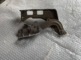 bontott MERCEDES-BENZ GLC Motorháztető Bal Zsanér