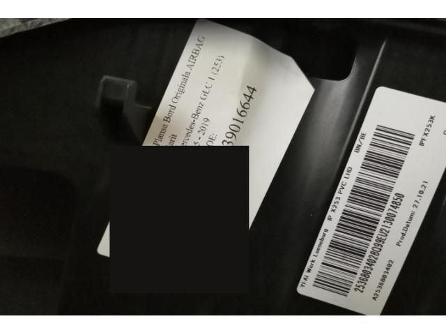 bontott MERCEDES-BENZ GLC Műszerfal Héj