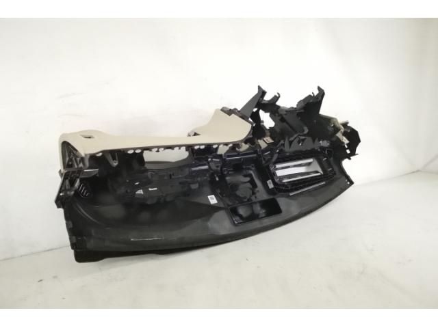 bontott MERCEDES-BENZ GLC Műszerfal Héj