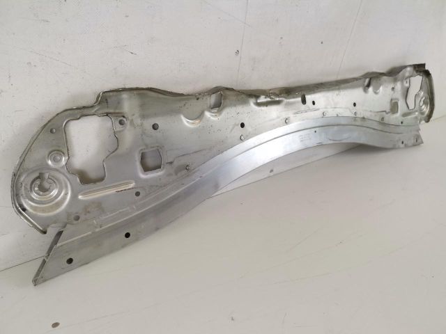 bontott MERCEDES-BENZ GLC Vízhűtő Radiátor Tartó