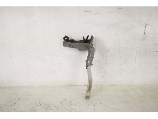 bontott MERCEDES-BENZ GLC Vízhűtő Radiátor Tartó