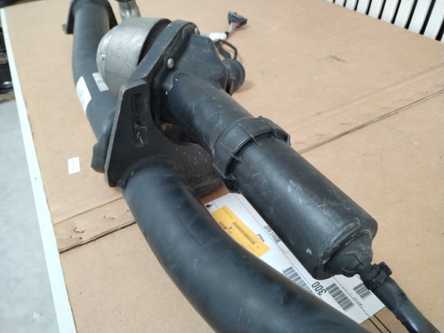 bontott MERCEDES-BENZ GLC Vonóhorog