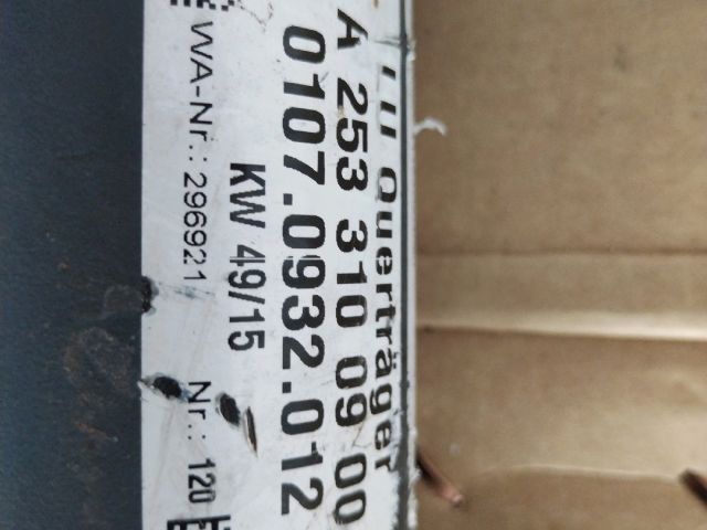 bontott MERCEDES-BENZ GLC Vonóhorog