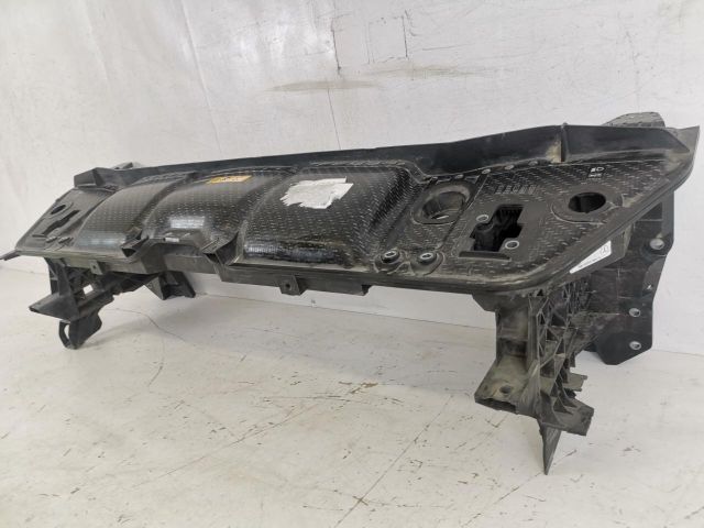 bontott MERCEDES-BENZ GLE Homlokfal (Üres lemez)