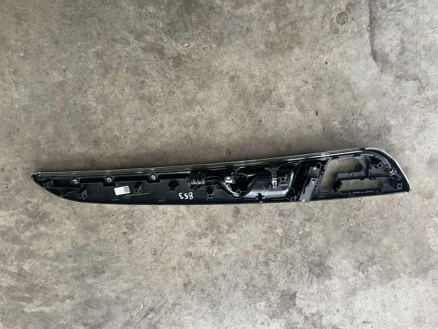 bontott MERCEDES-BENZ GLE Bal első Ajtó Díszléc