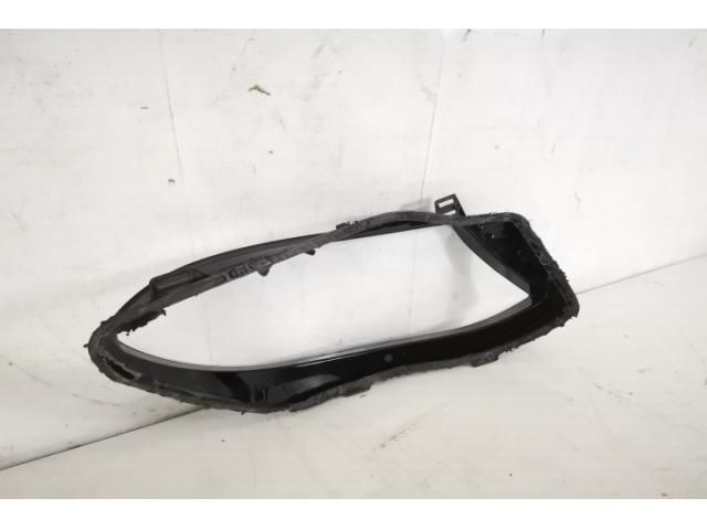 bontott MERCEDES-BENZ GLE Bal első Lámpabúra