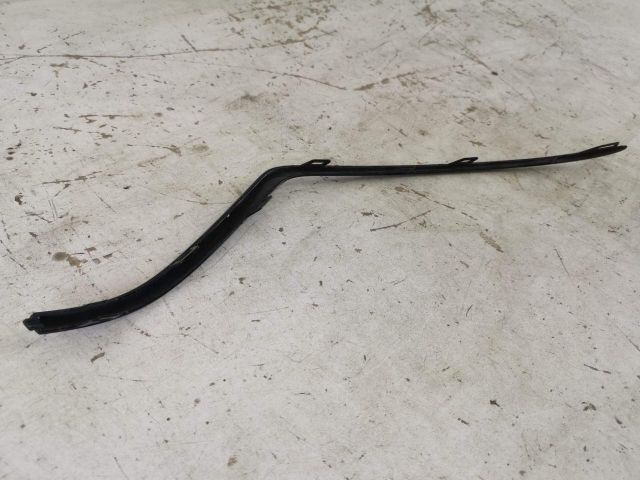 bontott MERCEDES-BENZ GLE Bal első Lökhárító Díszléc