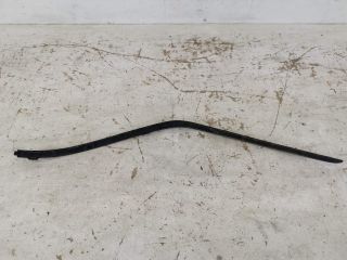 bontott MERCEDES-BENZ GLE Bal első Lökhárító Díszléc