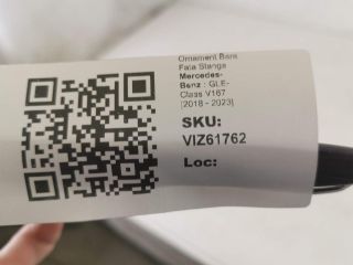 bontott MERCEDES-BENZ GLE Bal első Lökhárító Díszléc